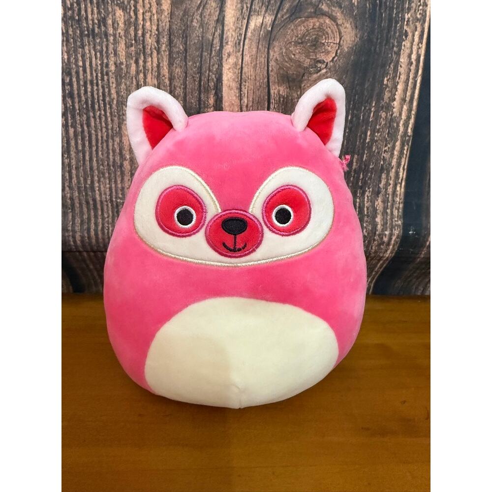 Squishmallow Lucia the Pink Lemur Plush Toy Small 8" Soft Cuddly